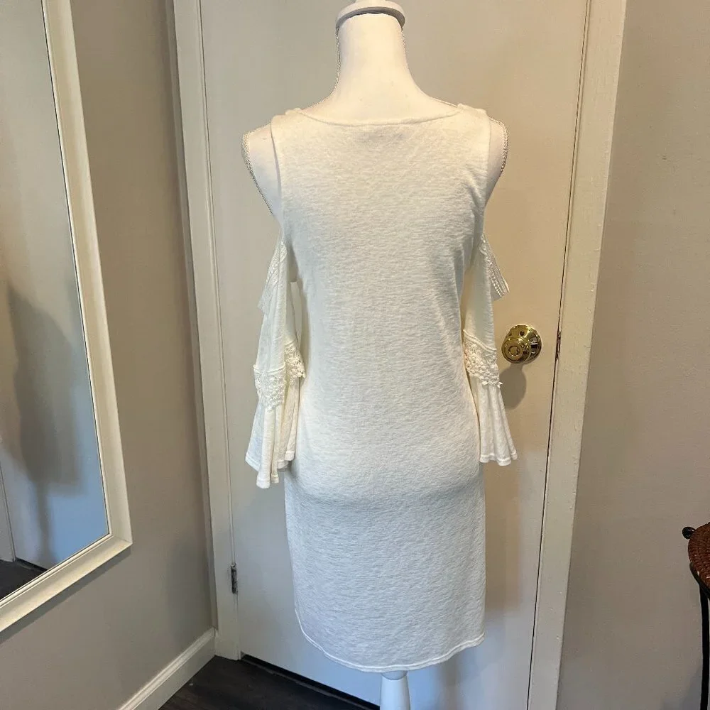 Red Haute cream cold shoulder dress with lace and bell sleeves , Size Small